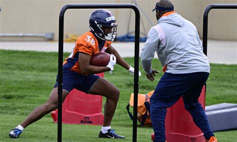 RB Jaleel McLaughlin is making his case for Broncos roster one TD and one practice at a time: “I wouldn’t say anyone’s surprised”